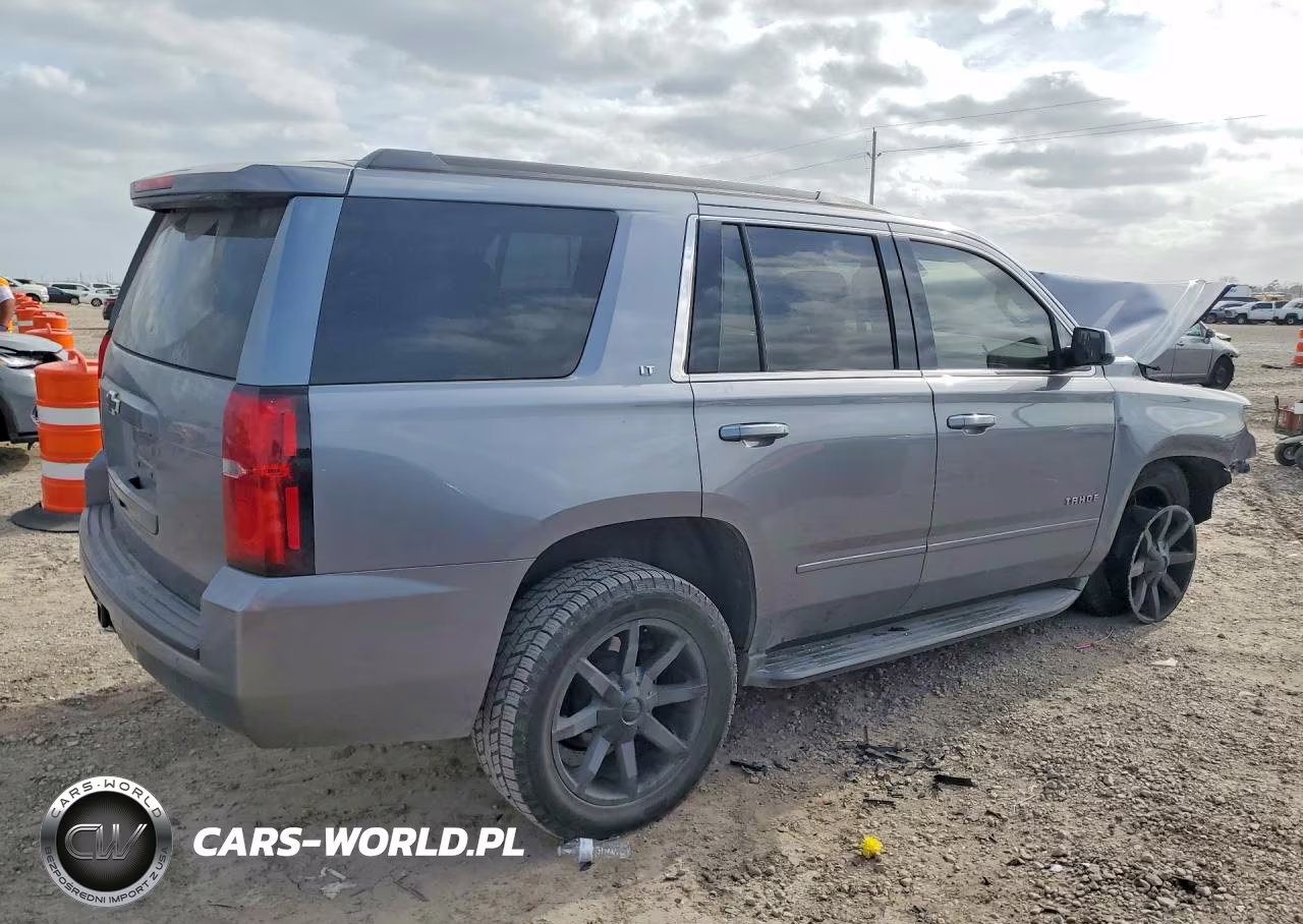 2018 Chevrolet Tahoe Lt VIN:1GNSCBKC0JR206006 - 3