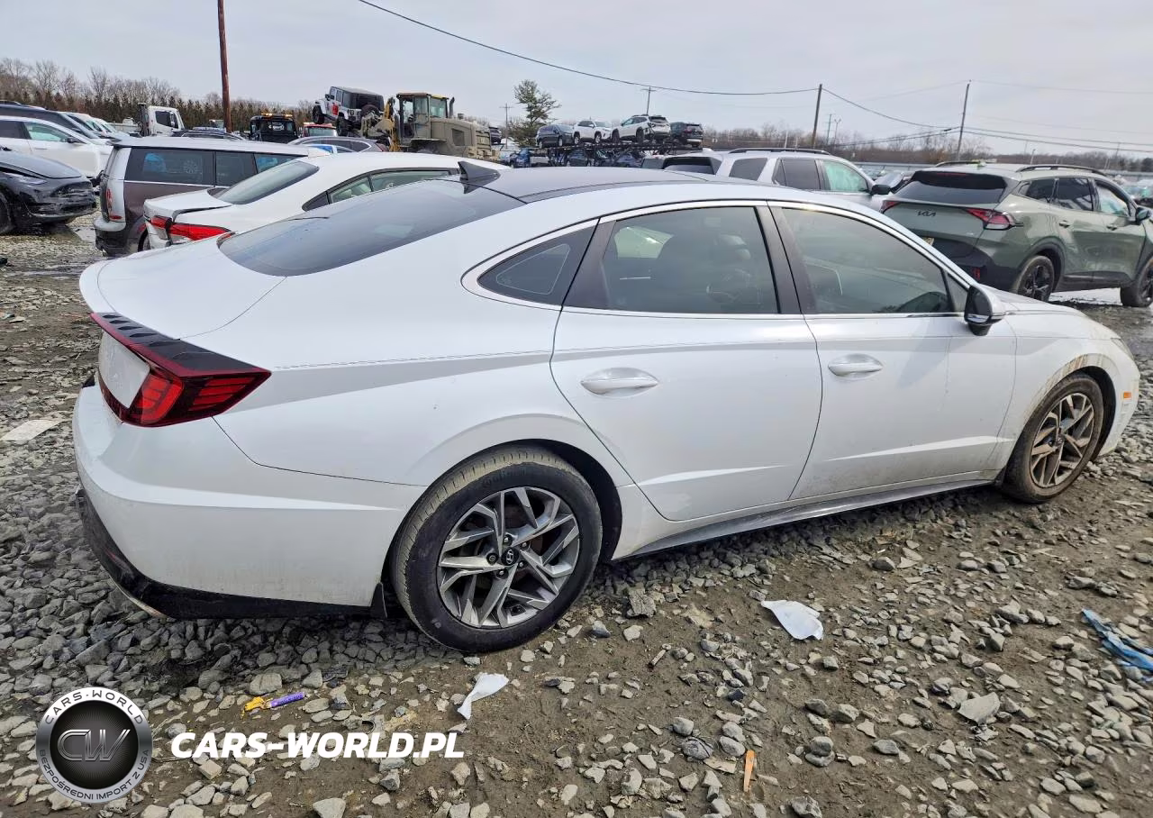 2021 Hyundai Sonata Sel VIN:5NPEF4JA0MH105133 - 3