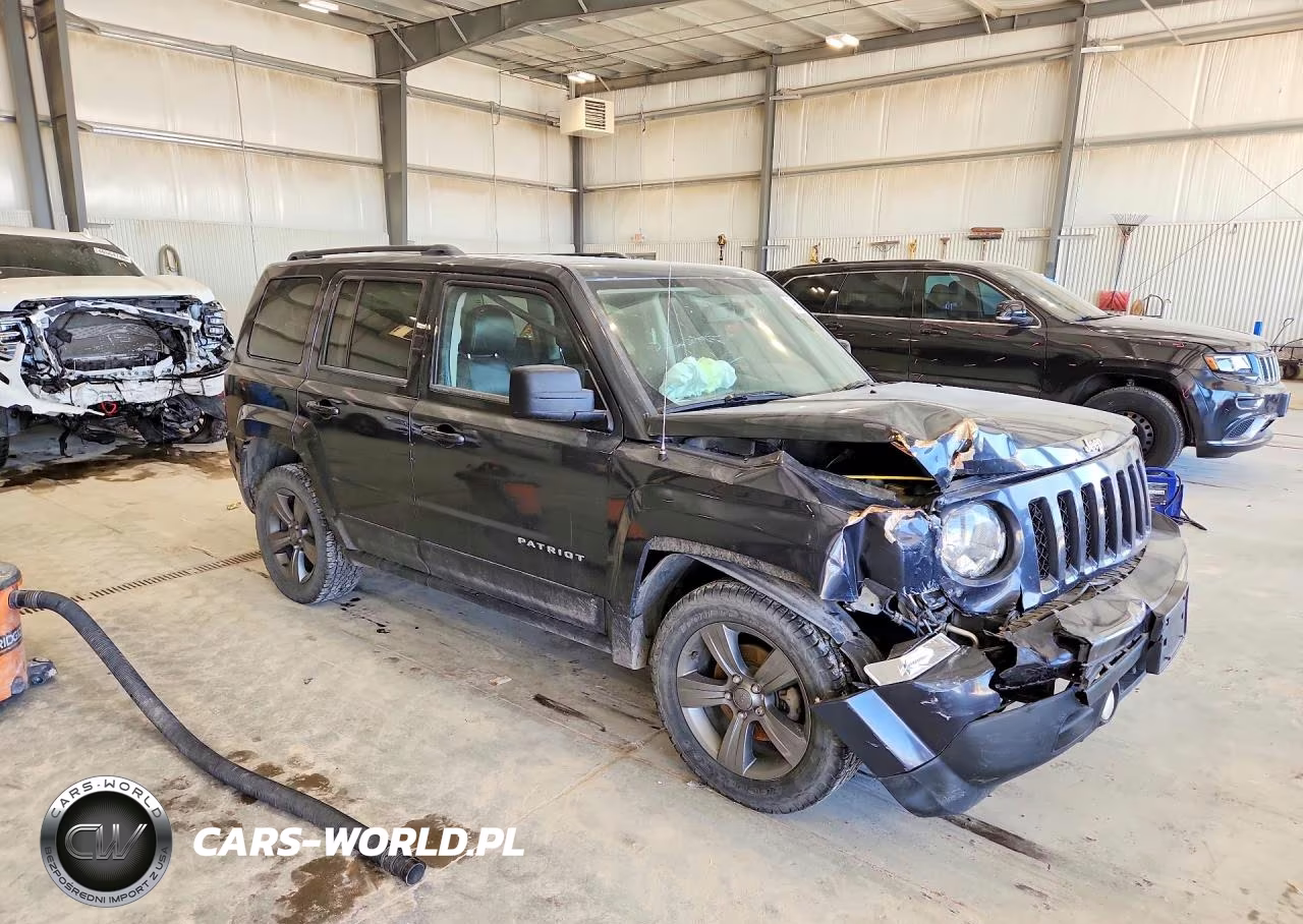 2015 Jeep Patriot Latitude VIN:1C4NJRFB8FD155381 - 4