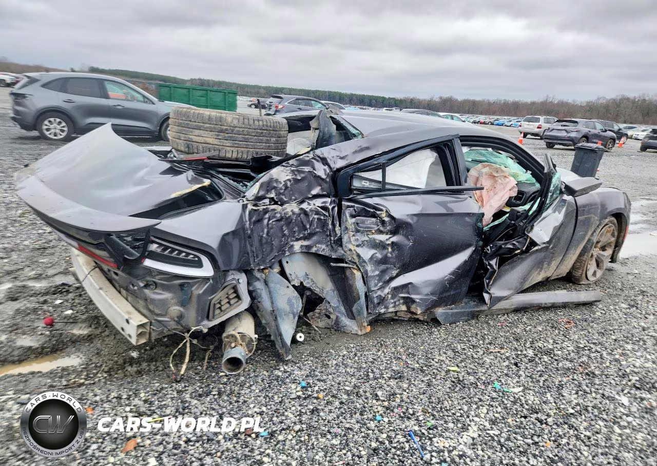 2019 Dodge Charger R VIN:2C3CDXCT1KH730115 - 3
