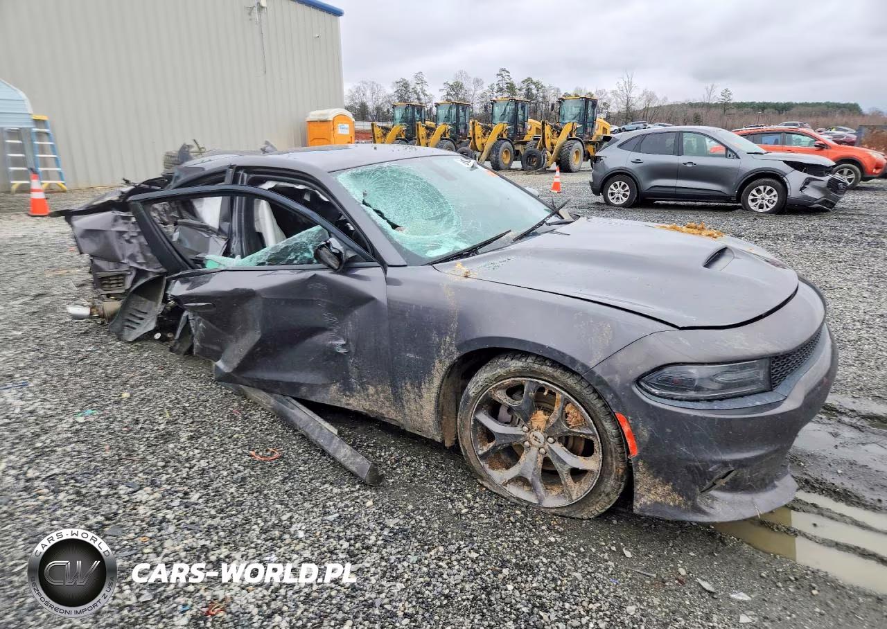 2019 Dodge Charger R VIN:2C3CDXCT1KH730115 - 4