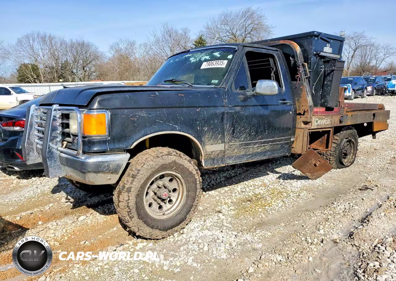 1989 Ford F250 Super Duty Flatbed Truck