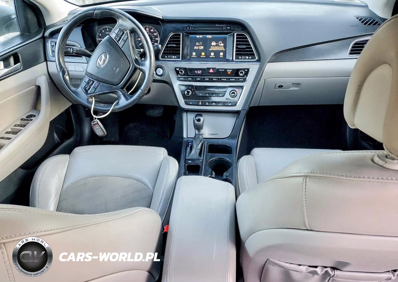 2017 Hyundai Sonata Sport VIN:5NPE34AF7HH524848 - 8