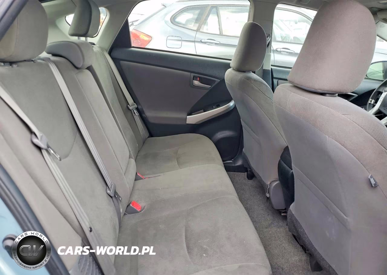2014 Toyota Prius Plug-In Hybrid Base VIN:JTDKN3DP0E3062152 - 10