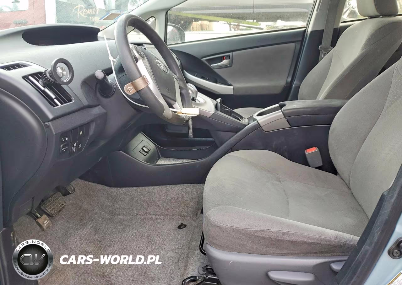 2014 Toyota Prius Plug-In Hybrid Base VIN:JTDKN3DP0E3062152 - 7