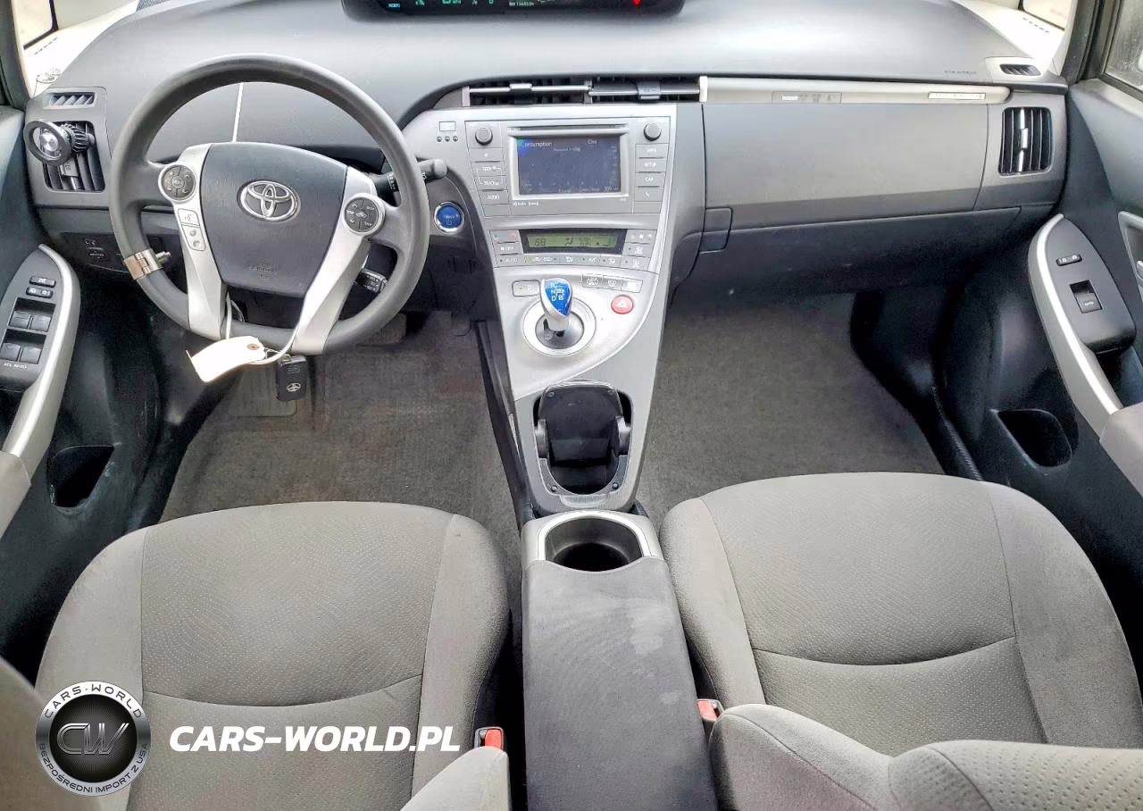 2014 Toyota Prius Plug-In Hybrid Base VIN:JTDKN3DP0E3062152 - 8