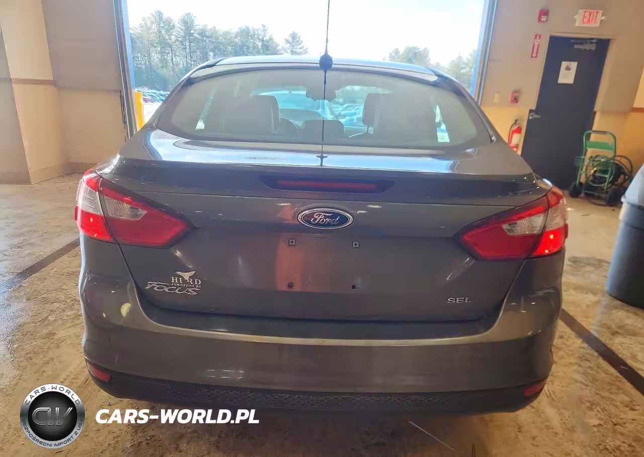 2012 Ford Focus Sel VIN:1FAHP3H29CL332470 - 6
