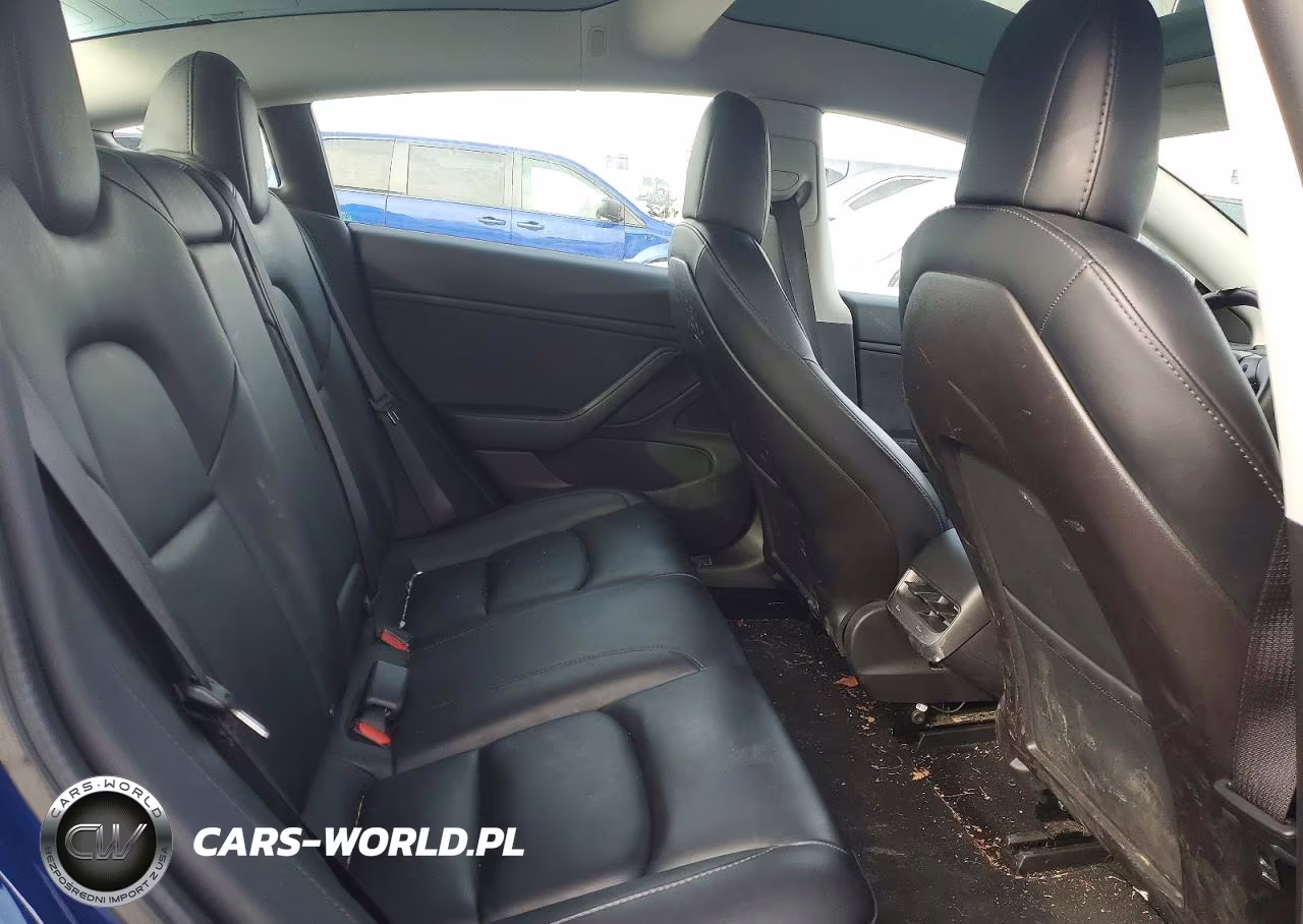2020 Tesla Model 3 VIN:5YJ3E1EB3LF620443 - 10