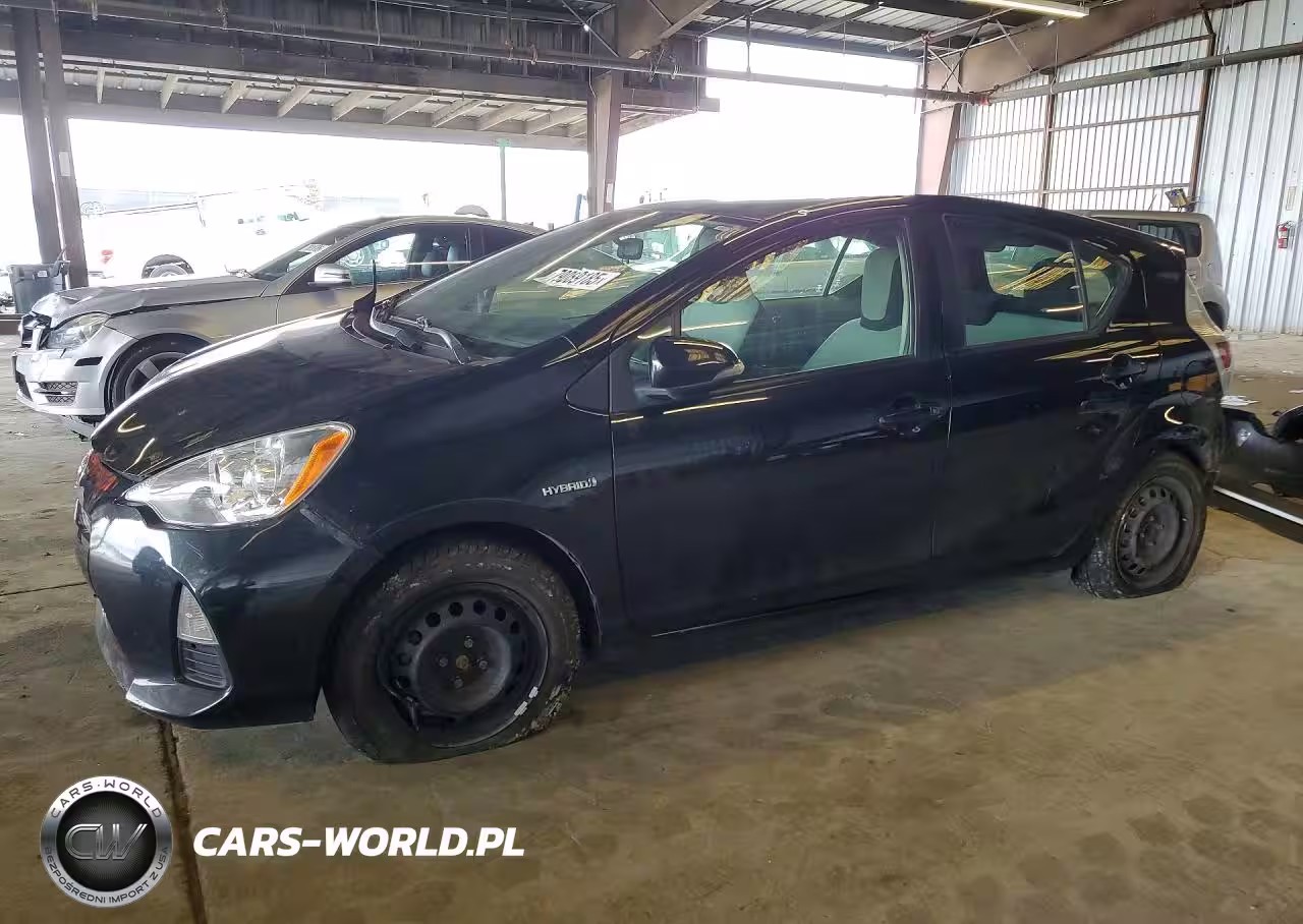 2013 Toyota Prius C One