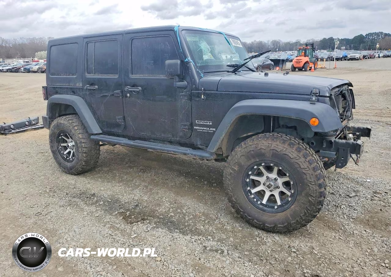 2016 Jeep Wrangler VIN:1C4BJWDG7GL179050 - 4