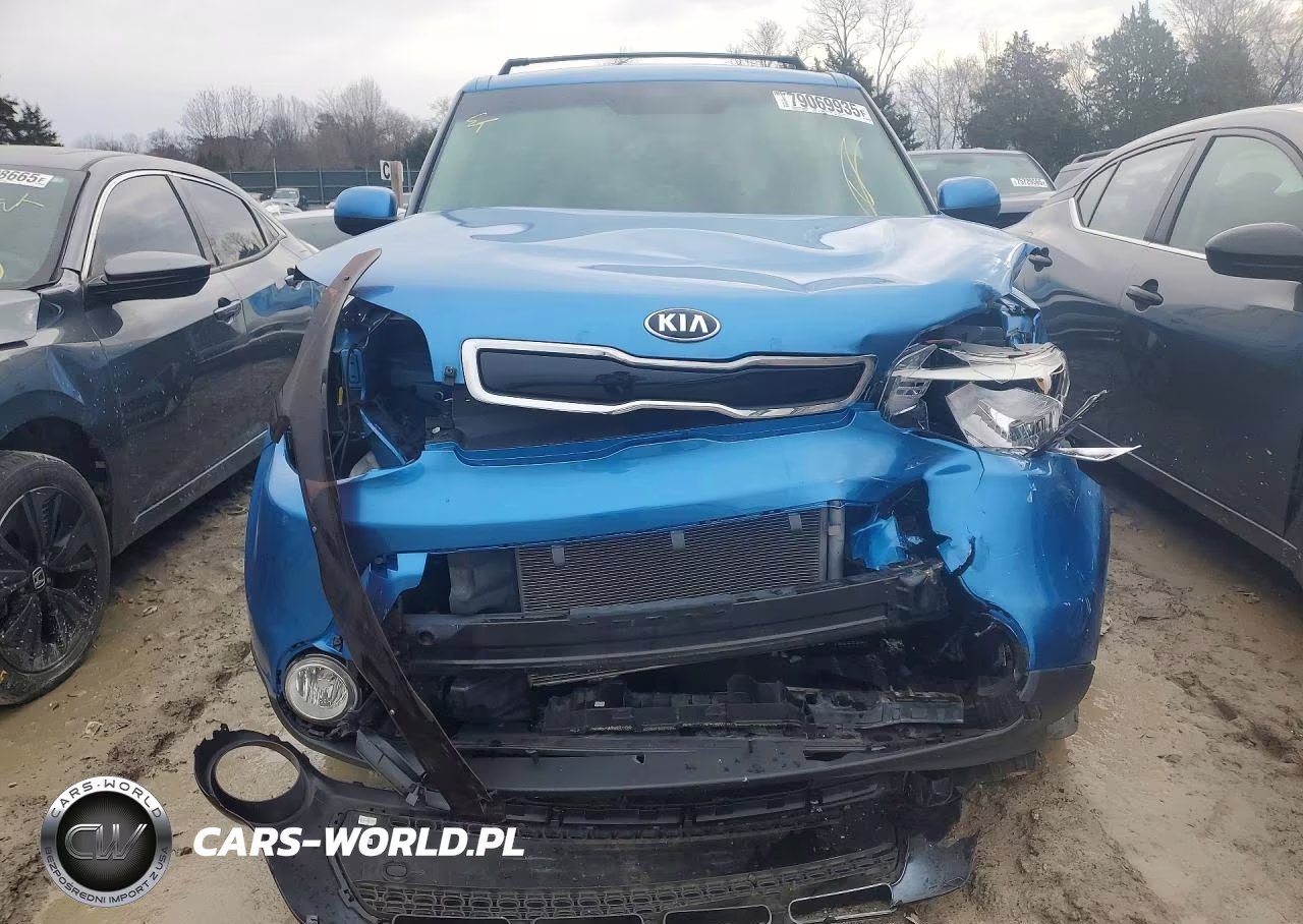 2016 Kia Soul + VIN:KNDJP3A50G7362858 - 5