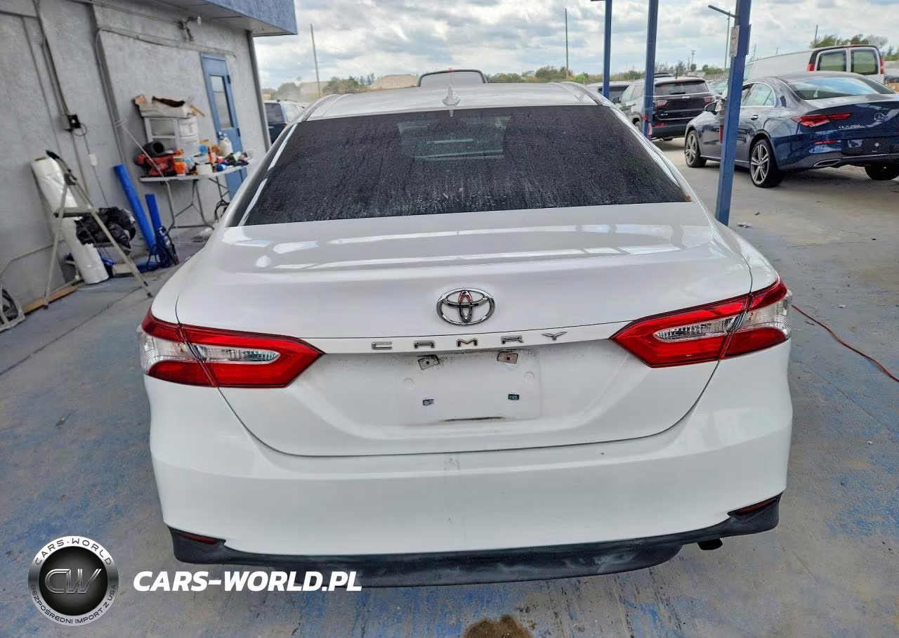 2019 Toyota Camry Le VIN:4T1B11HKXKU791520 - 6