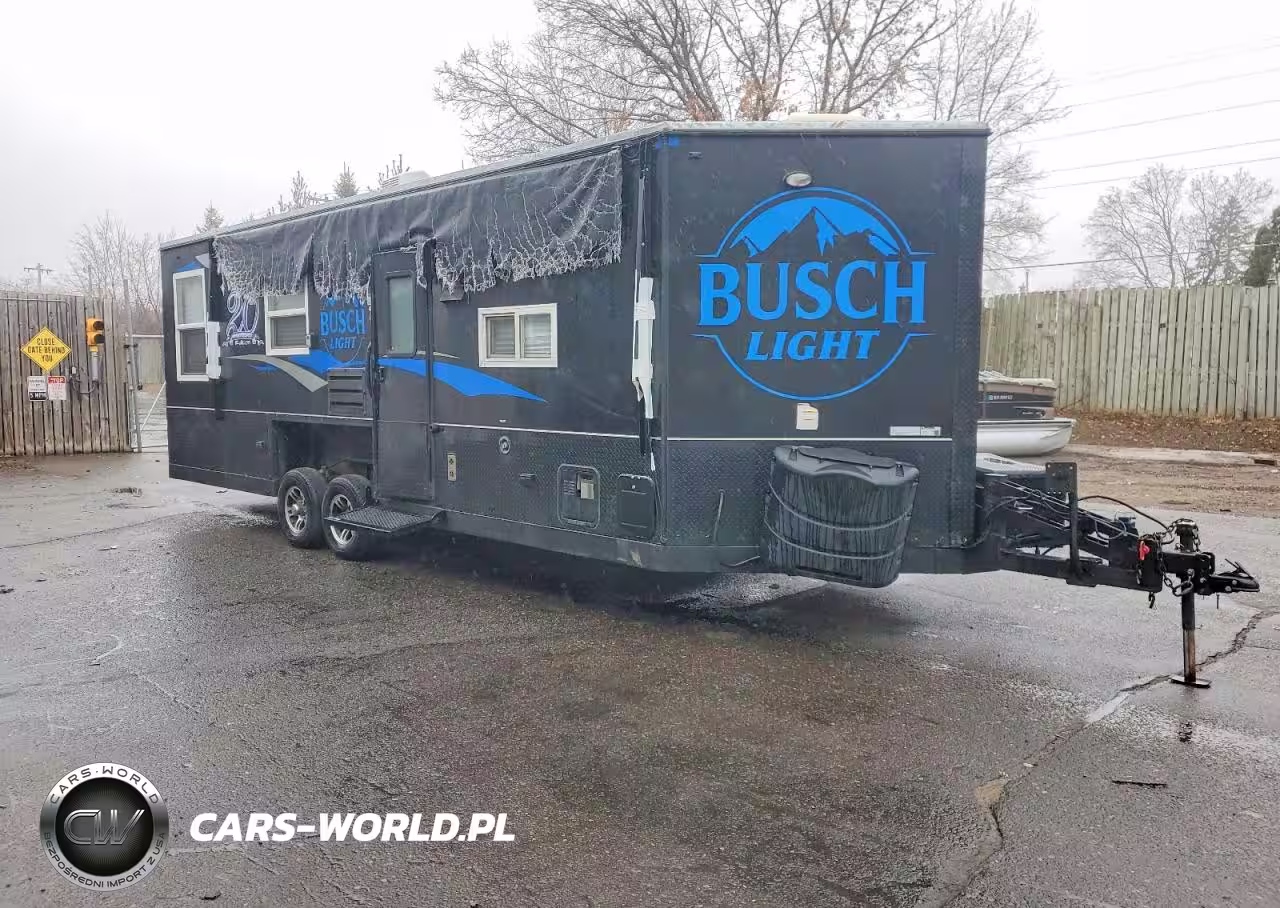 2018 American Surplus & Manufacturing Ice Castle Camper