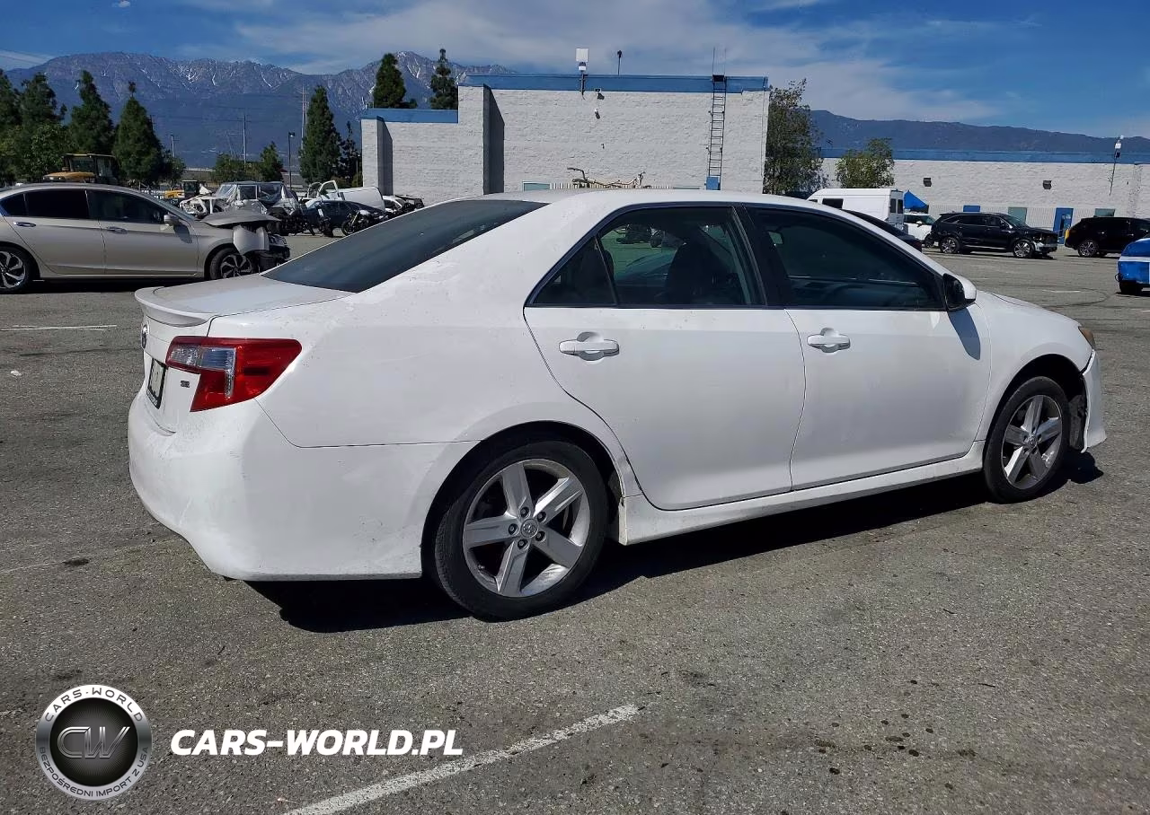 2013 Toyota Camry Se VIN:4T1BF1FK7DU297574 - 3