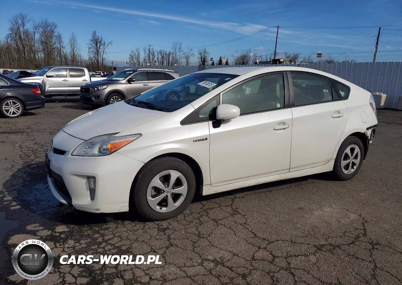 2013 Toyota Prius Base – zdjęcie 1 z 12