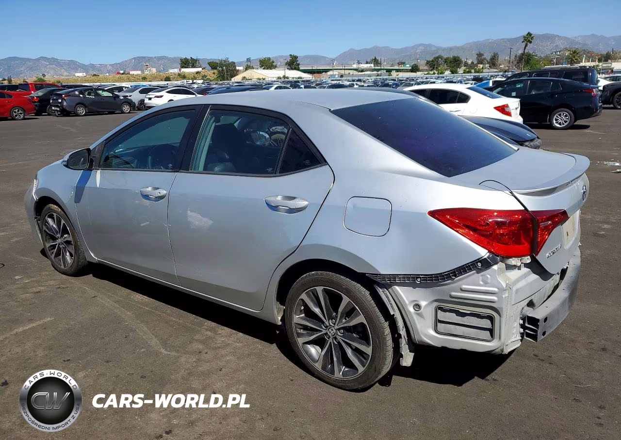 2017 Toyota Corolla Se VIN:5YFBURHE1HP621704 - 2