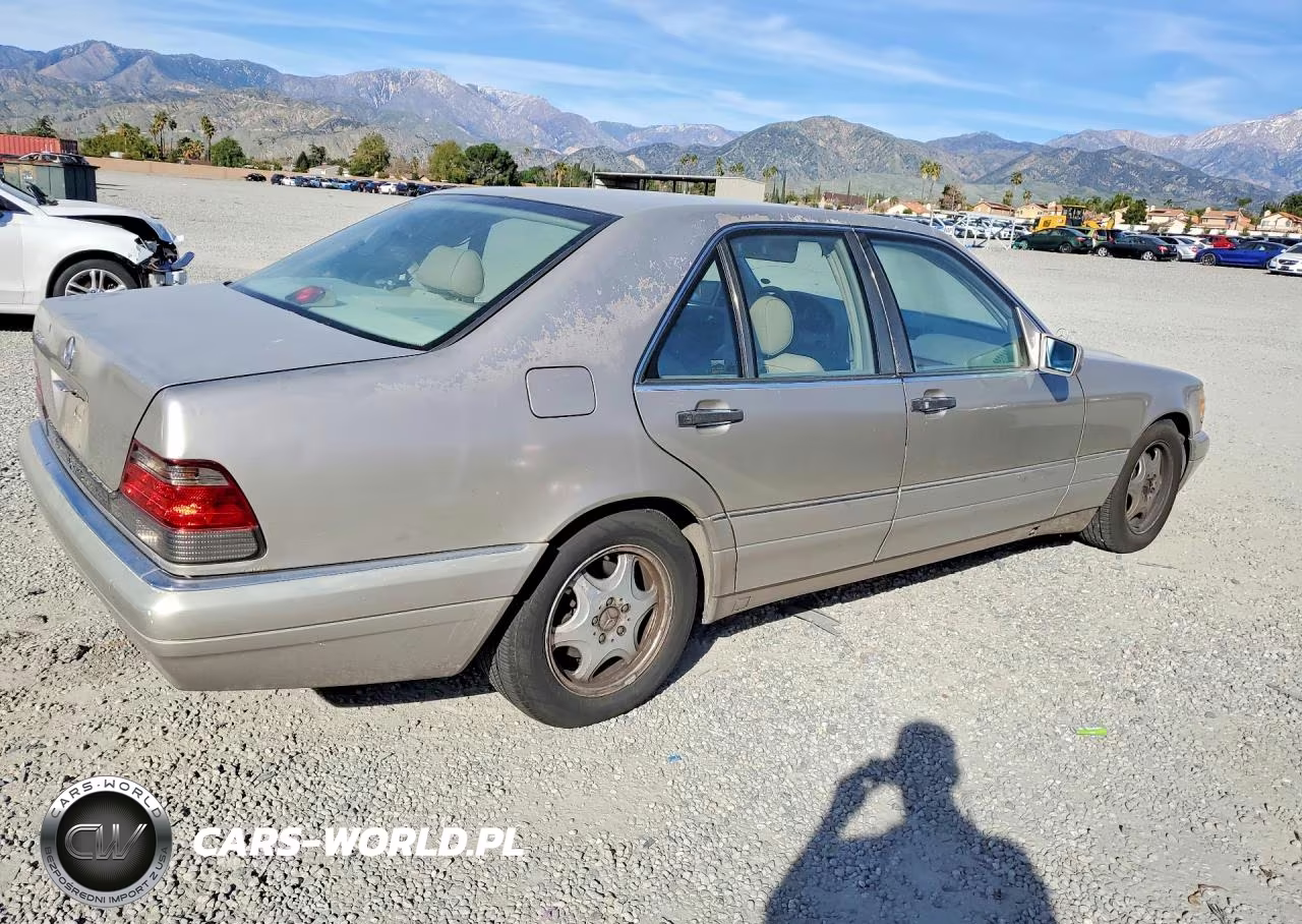 1998 Mercedes-Benz S 320W VIN:WDBGA32G0WA386203 - 3
