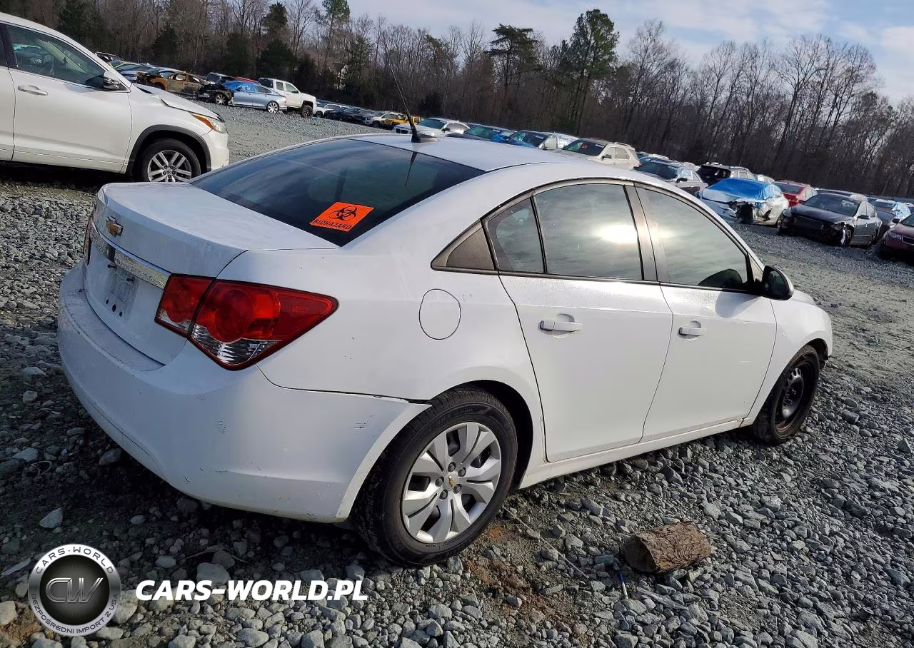 2014 Chevrolet Cruze Ls VIN:1G1PA5SH0E7202095 - 3
