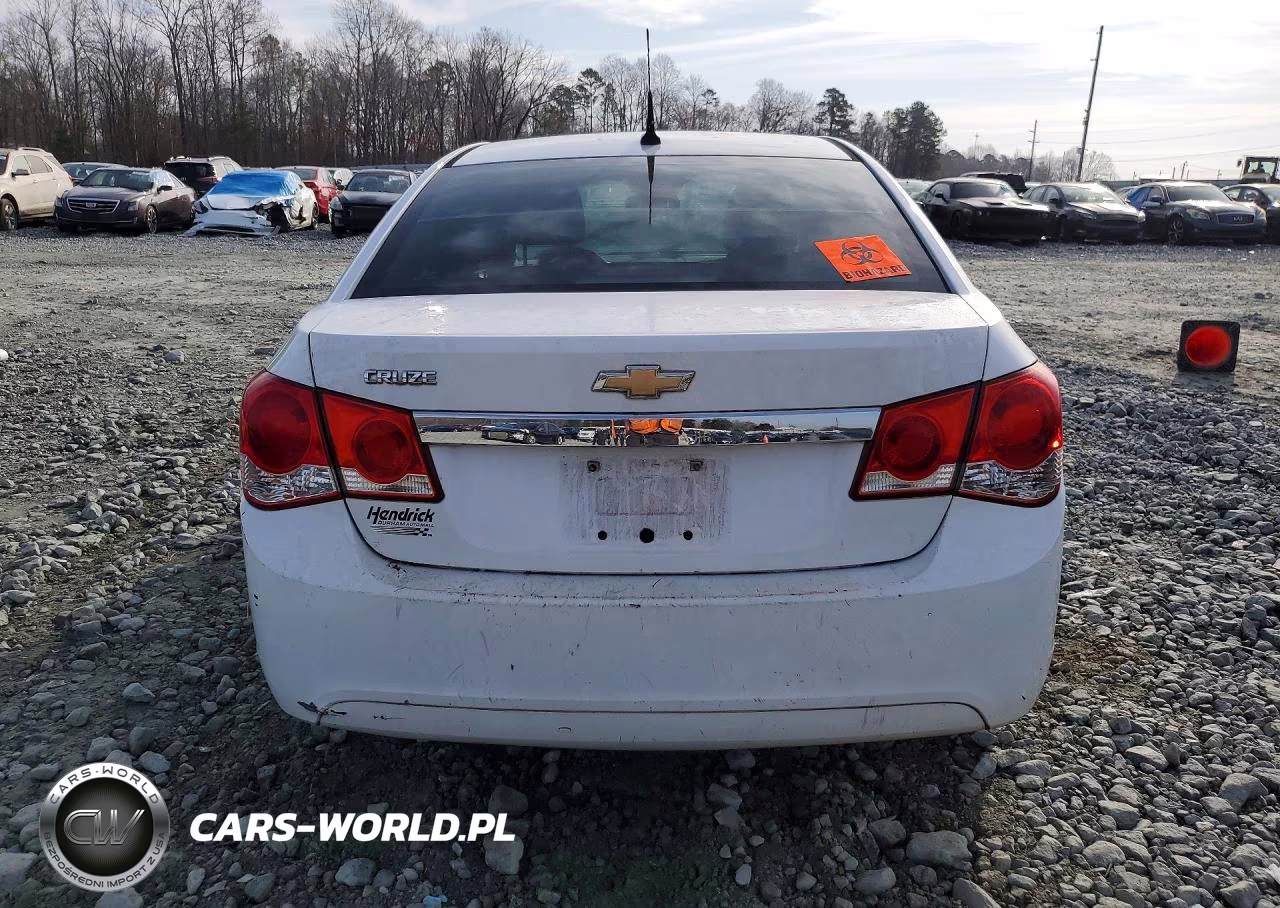2014 Chevrolet Cruze Ls VIN:1G1PA5SH0E7202095 - 6