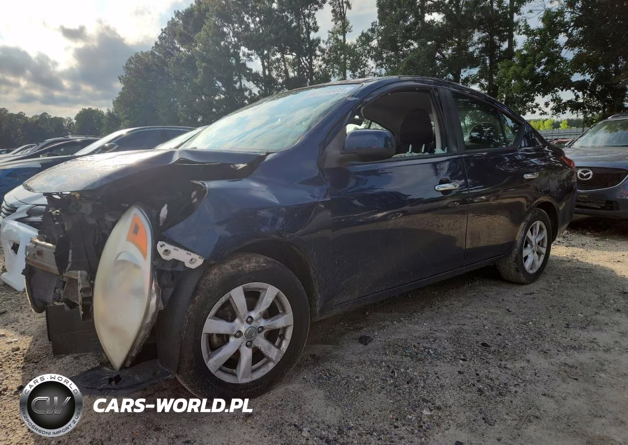 2012 Niss Versa 1.6