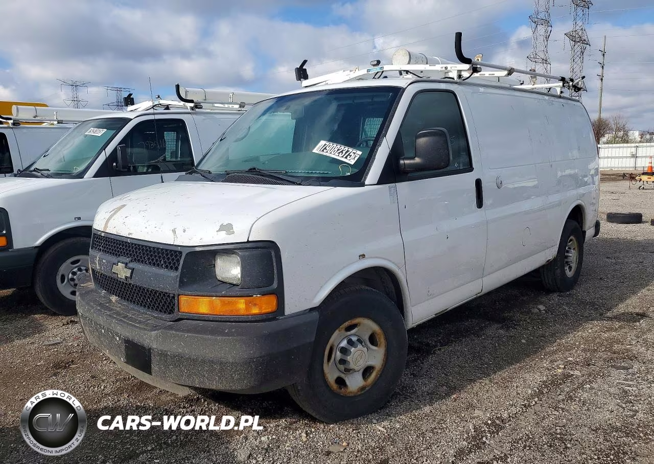 2013 Chev Express G2500