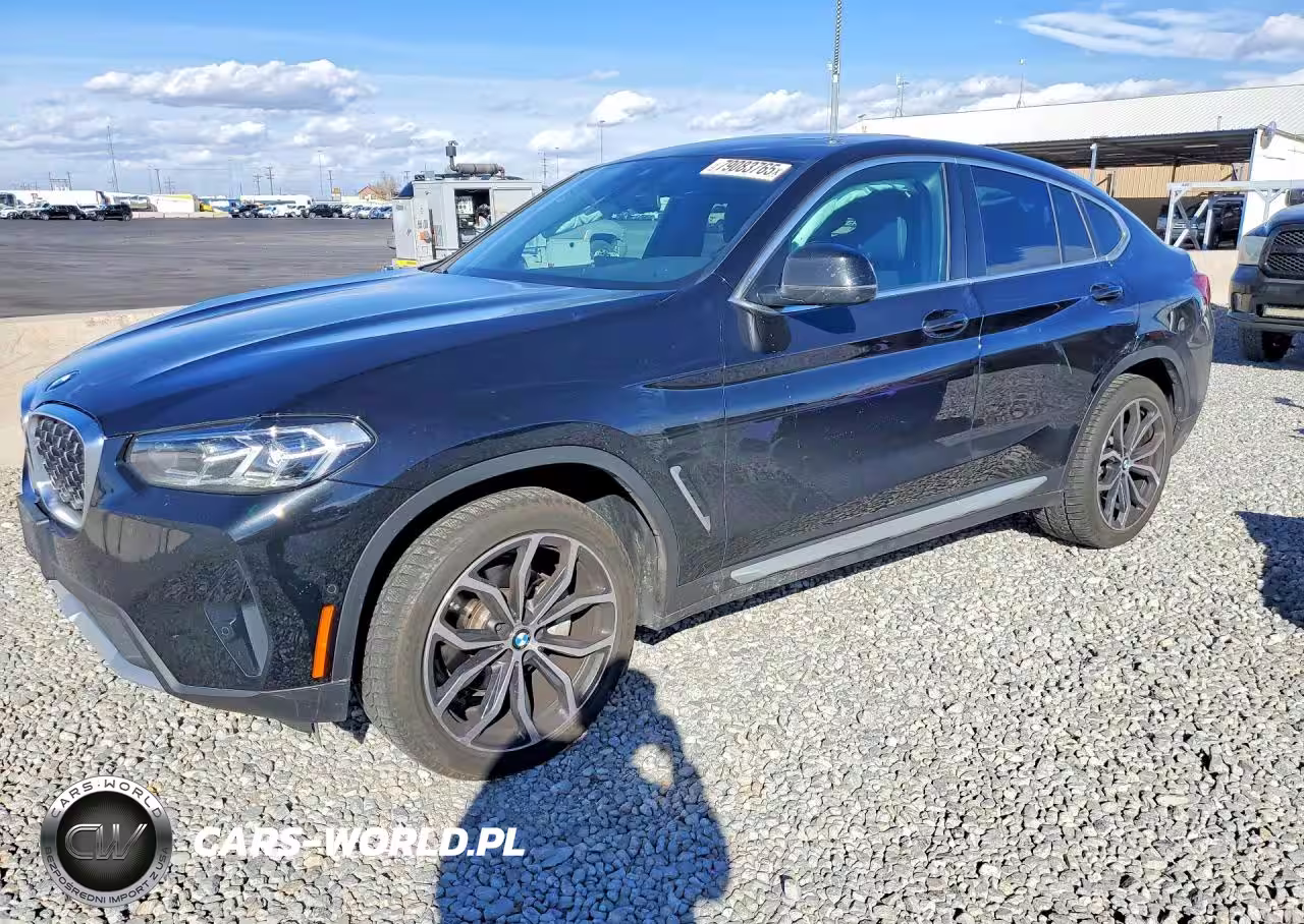 2023 BMW X4 xDrive30I