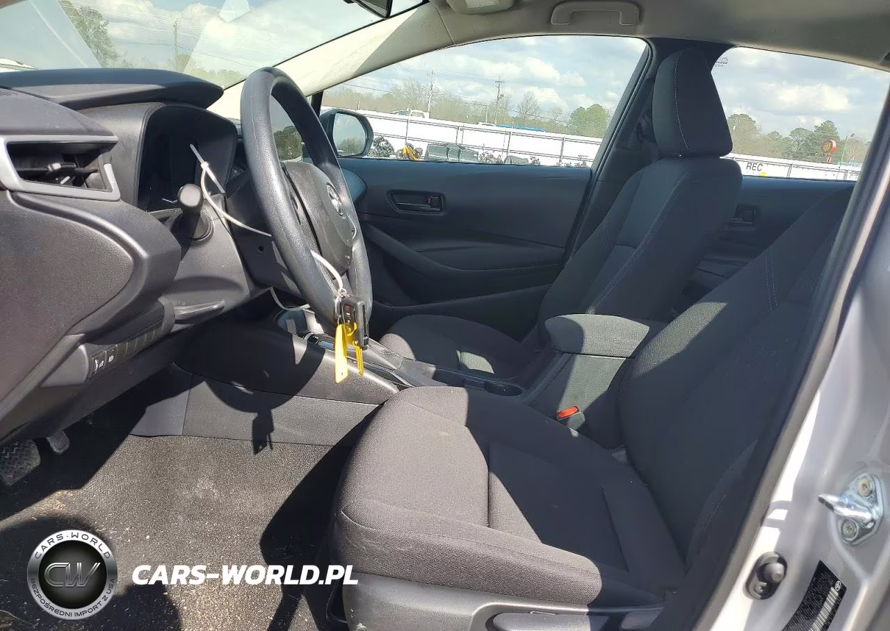 2026 Toyota Corolla Le VIN:5YFB4MDEXTP363717 - 7