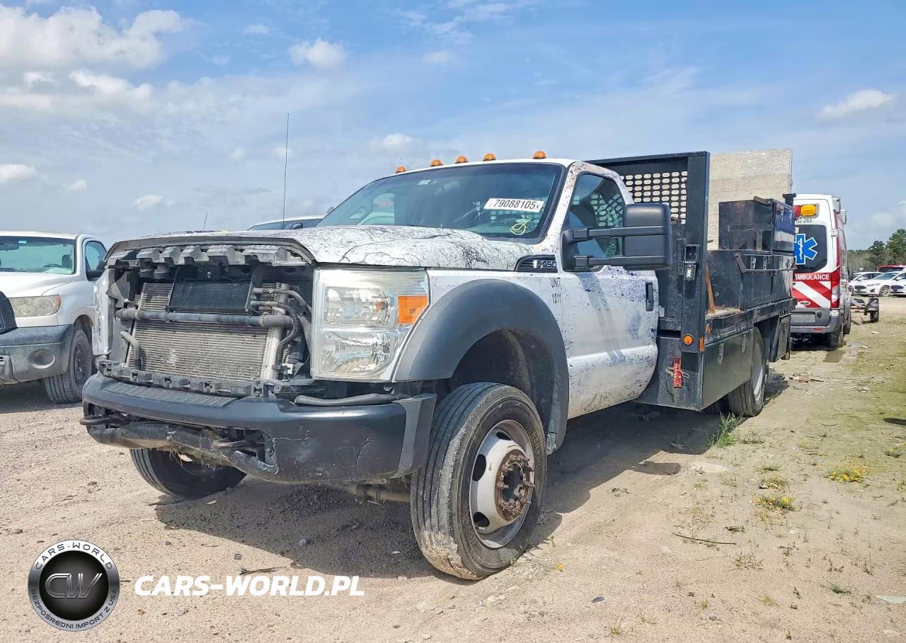2016 Ford F450 Super Duty Flatbed Truck