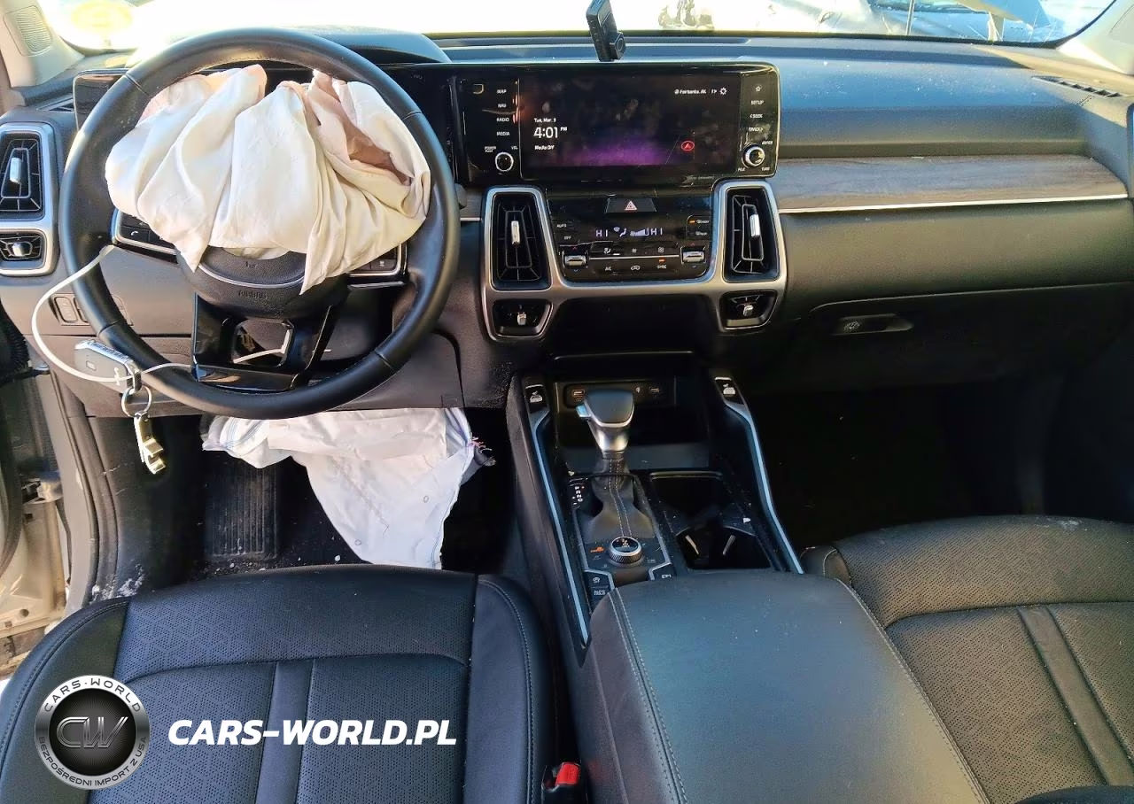 2023 Kia Sorento VIN:5XYRHDLF7PG180587 - 8