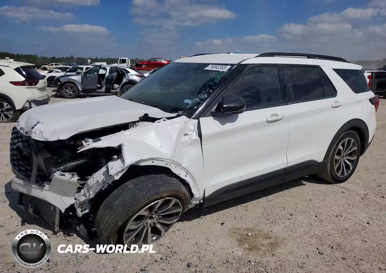 2025 Ford Explorer St-Line