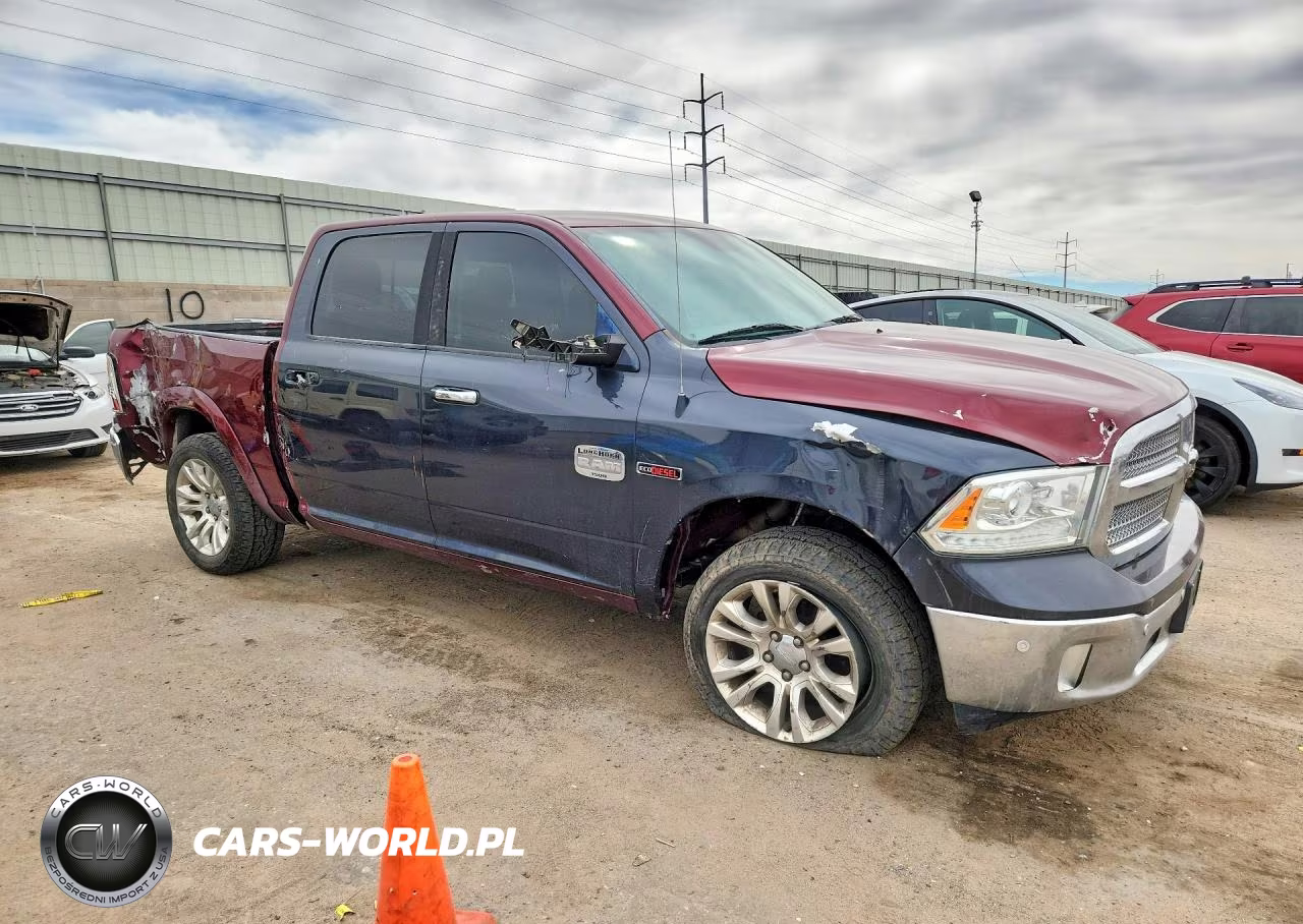 2016 Ram 1500 Laramie VIN:1C6RR7NM1GS235451 - 4