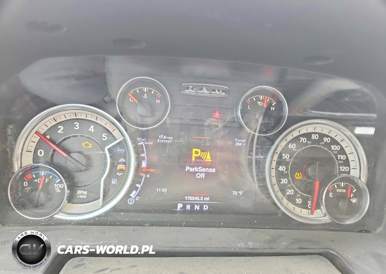 2016 Ram 1500 Laramie VIN:1C6RR7NM1GS235451 - 9