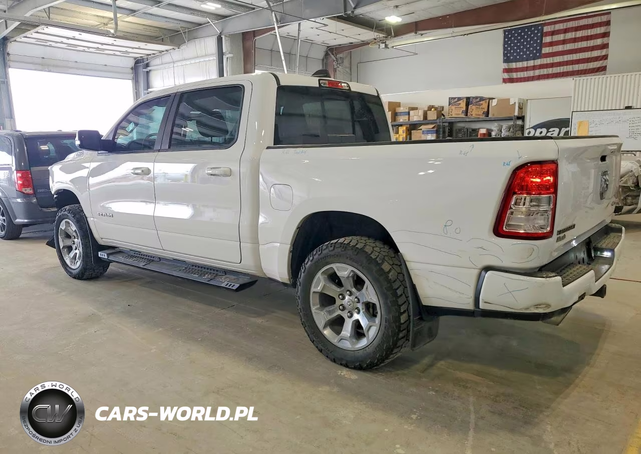 2019 Ram 1500 Big Horn VIN:1C6SRFFT4KN708980 - 2
