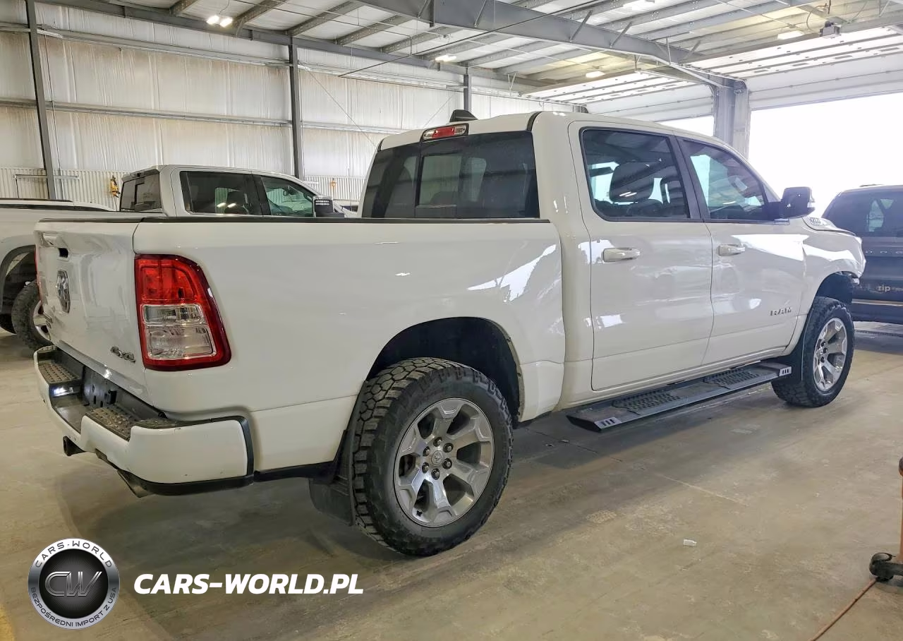 2019 Ram 1500 Big Horn VIN:1C6SRFFT4KN708980 - 3