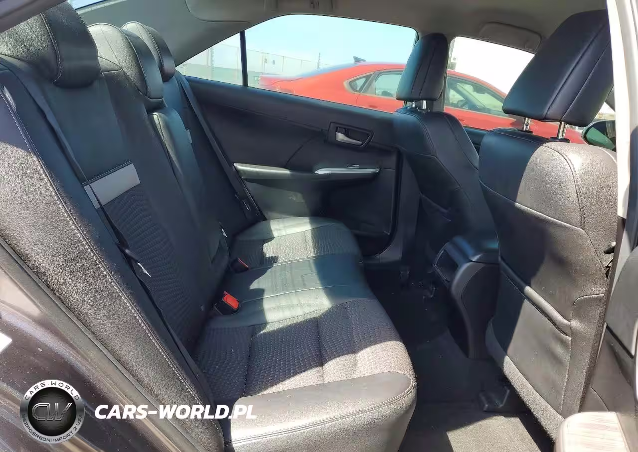 2014 Toyota Camry L VIN:4T1BF1FK2EU773702 - 10