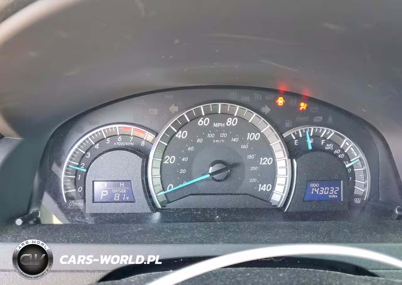 2014 Toyota Camry L VIN:4T1BF1FK2EU773702 - 9
