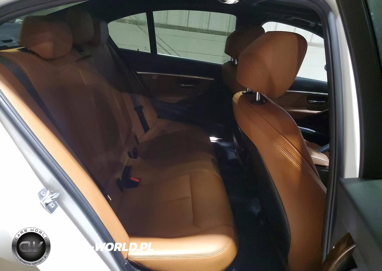 2017 BMW 330 Xi VIN:WBA8D9C3XHA004481 - 10