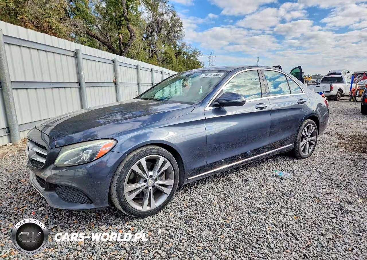 2016 Mercedes-Benz C 300