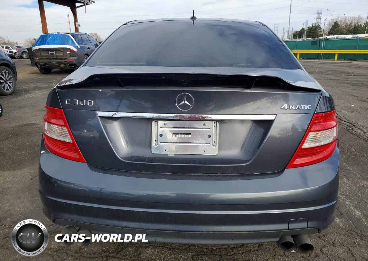 2011 Mercedes-Benz C 300 4Matic VIN:WDDGF8BB3BR135276 - 6