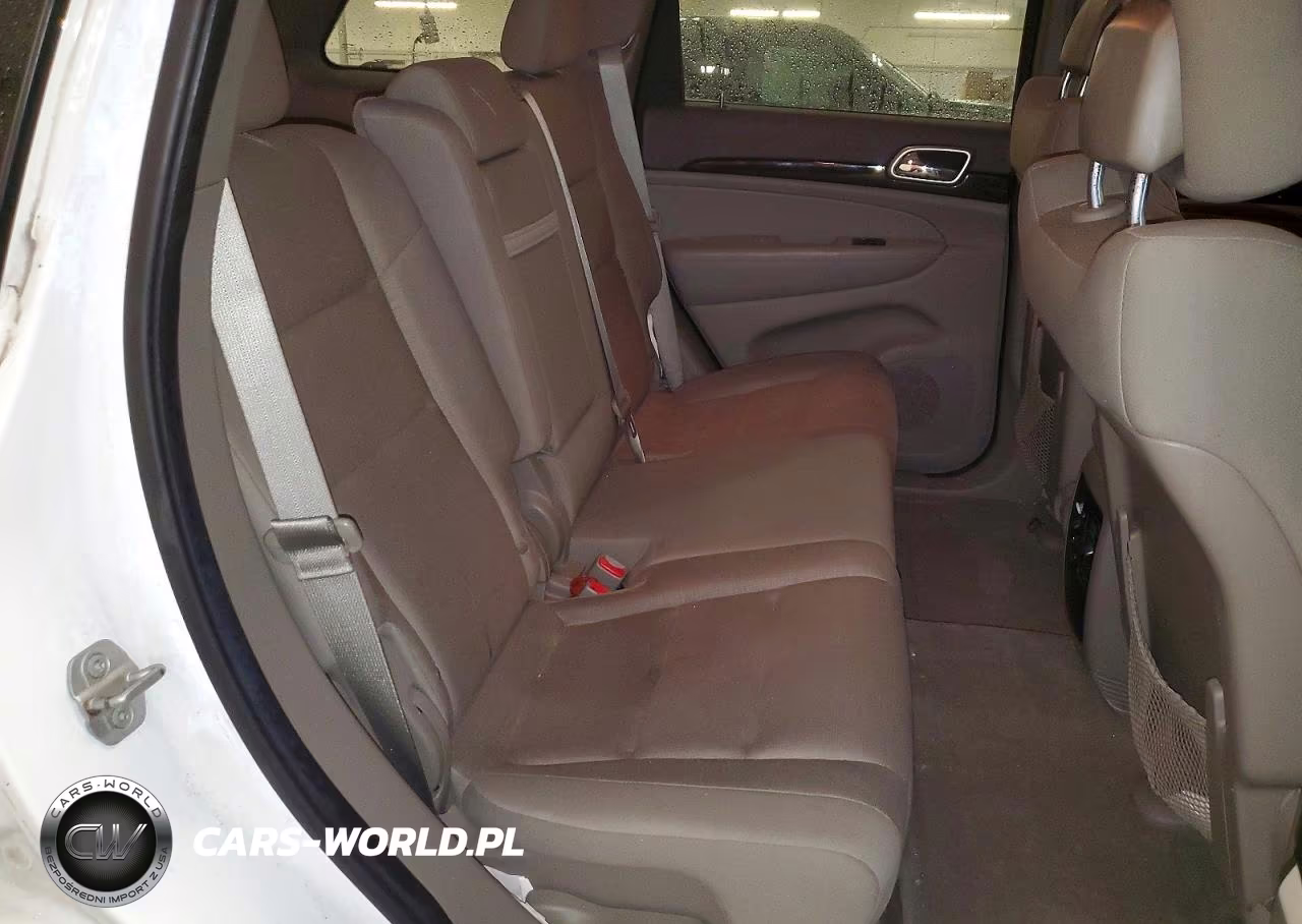 2013 Jeep Grand Cherokee Laredo VIN:1C4RJFAG1DC626826 - 11