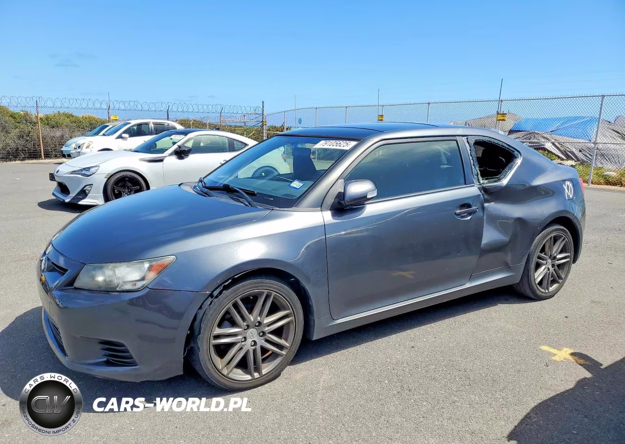 2013 Scion Tc Base – zdjęcie 1 z 12
