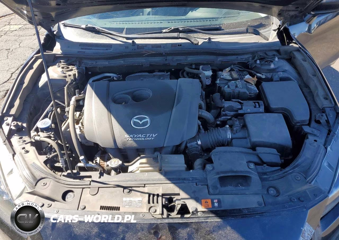 2018 Mazda 3 Sport VIN:3MZBN1U72JM236572 - 11