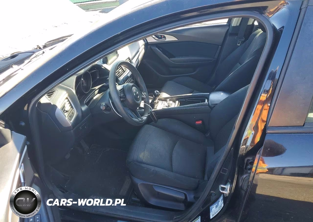 2018 Mazda 3 Sport VIN:3MZBN1U72JM236572 - 7