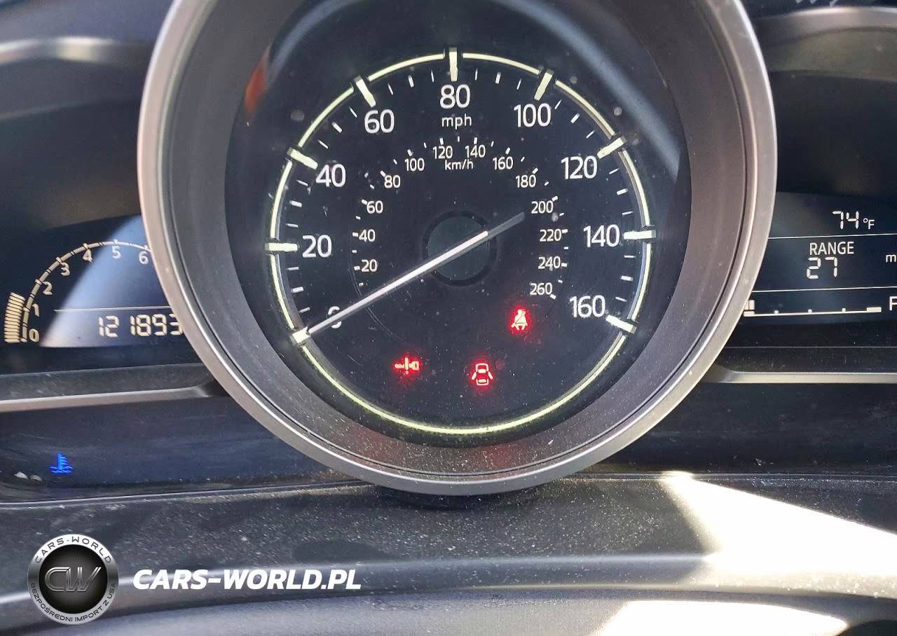 2018 Mazda 3 Sport VIN:3MZBN1U72JM236572 - 9