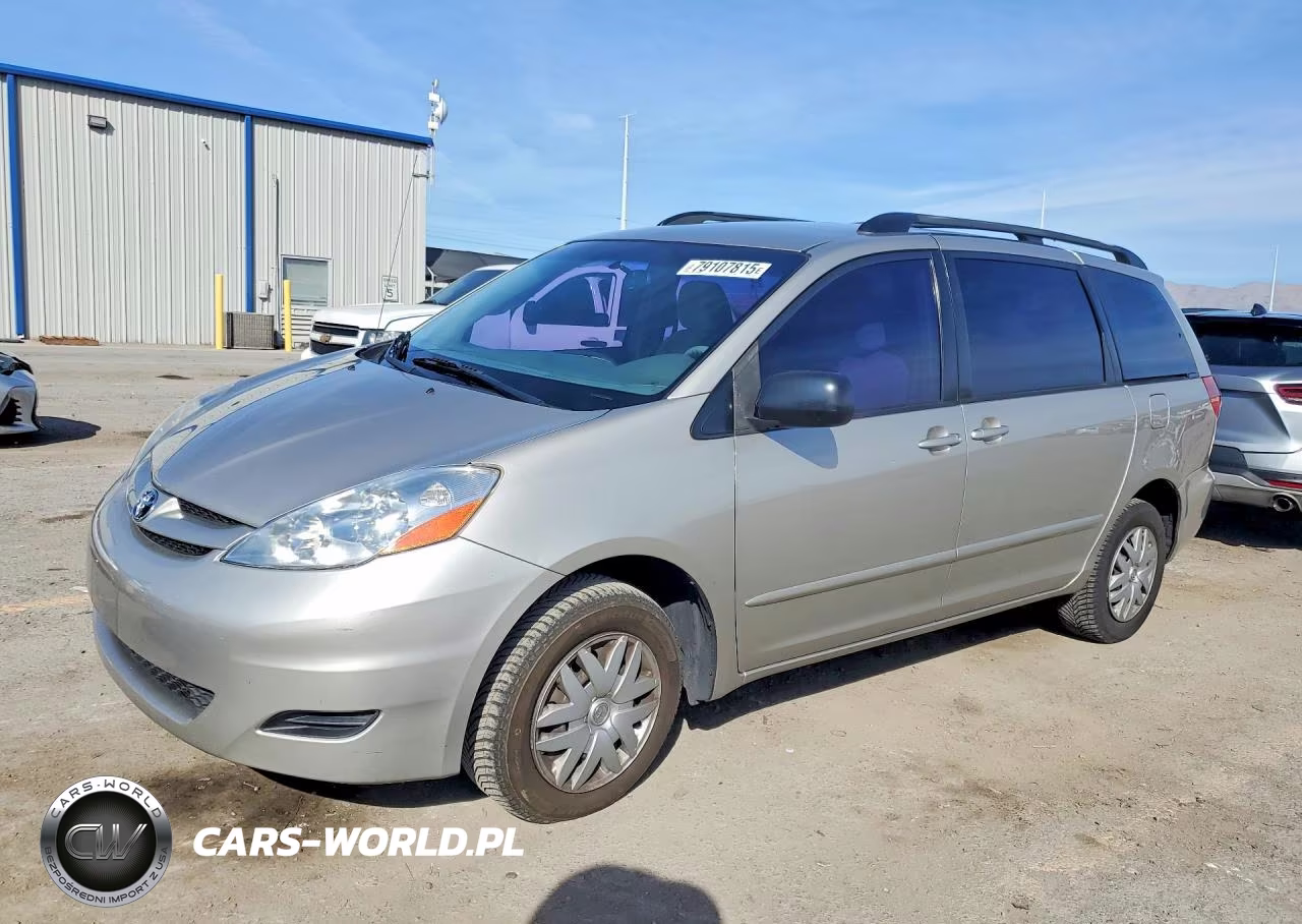 2009 Toyota Sienna Ce 8-Passenger