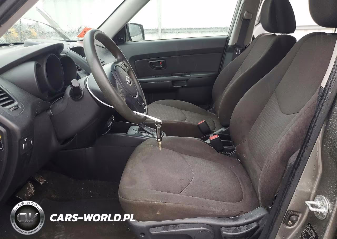 2013 Kia Soul Base VIN:KNDJT2A56D7585746 - 7
