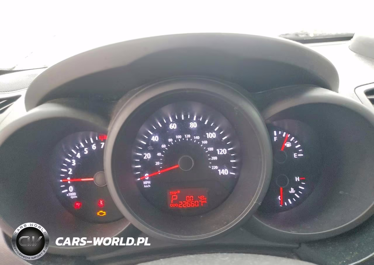 2013 Kia Soul Base VIN:KNDJT2A56D7585746 - 9