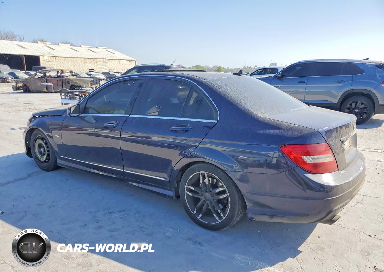 2012 Mercedes-Benz C 250 VIN:WDDGF4HB8CR217649 - 2