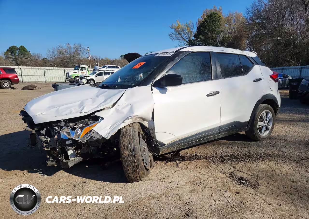 2020 Nissan Kicks S