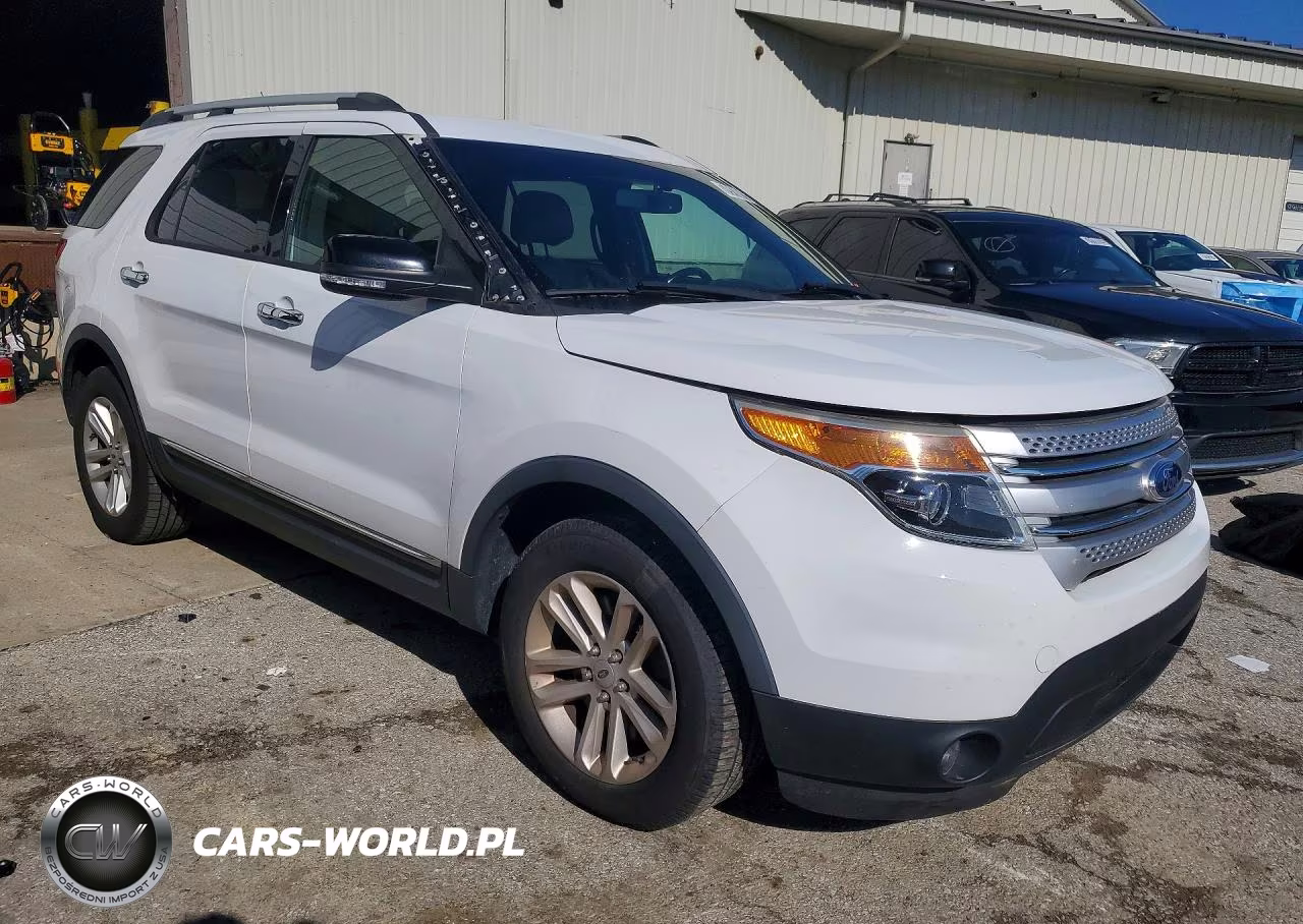 2014 Ford Explorer Xlt VIN:1FM5K7D87EGA11385 - 4